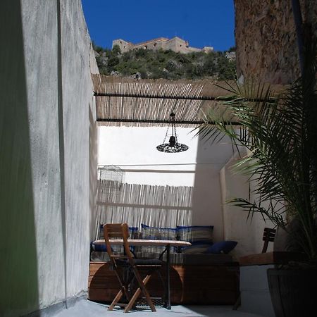 Appartement De Charme Au Coeur D Une Cite Medievale Villefranche-de-Conflent Exterior photo