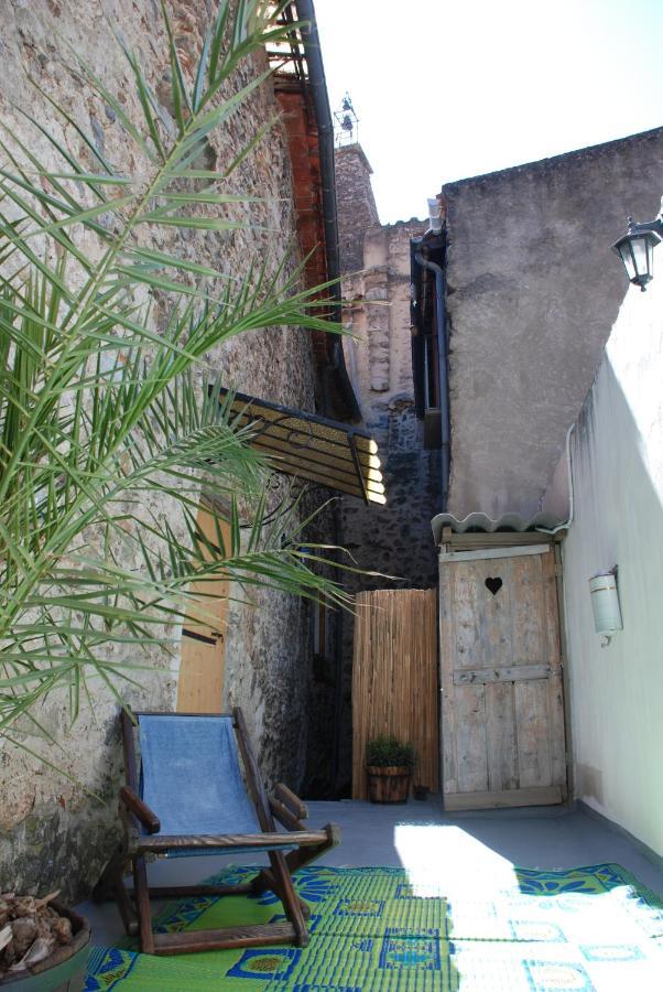 Appartement De Charme Au Coeur D Une Cite Medievale Villefranche-de-Conflent Exterior photo